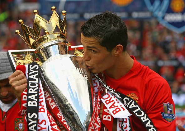 10 kỷ lục có thể bị phá vỡ bởi Ronaldo sau khi anh chuyển đến Juve - Bóng Đá