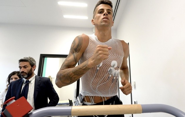 CHÍNH THỨC: Juventus chiêu mộ thành công Joao Cancelo - Bóng Đá