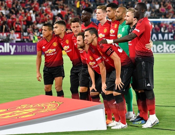 Smalling theo vợ, gia nhập hội ăn chay ở Premier League - Bóng Đá
