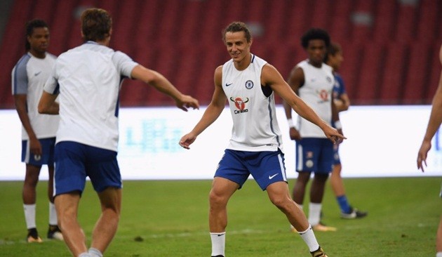 Đấu Arsenal, Conte xỏ giày vào sân chỉ đạo học trò - Bóng Đá
