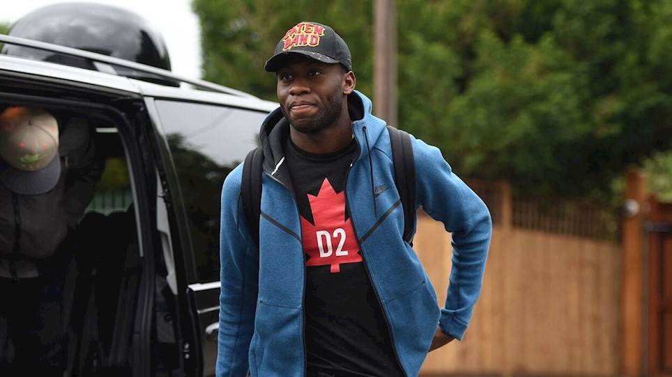 Ảnh Fosu-Mensah ra mắt Palace - Bóng Đá