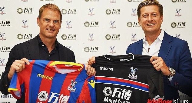 Chùm ảnh: Frank de Boer ra mắt Crystal Palace - Bóng Đá