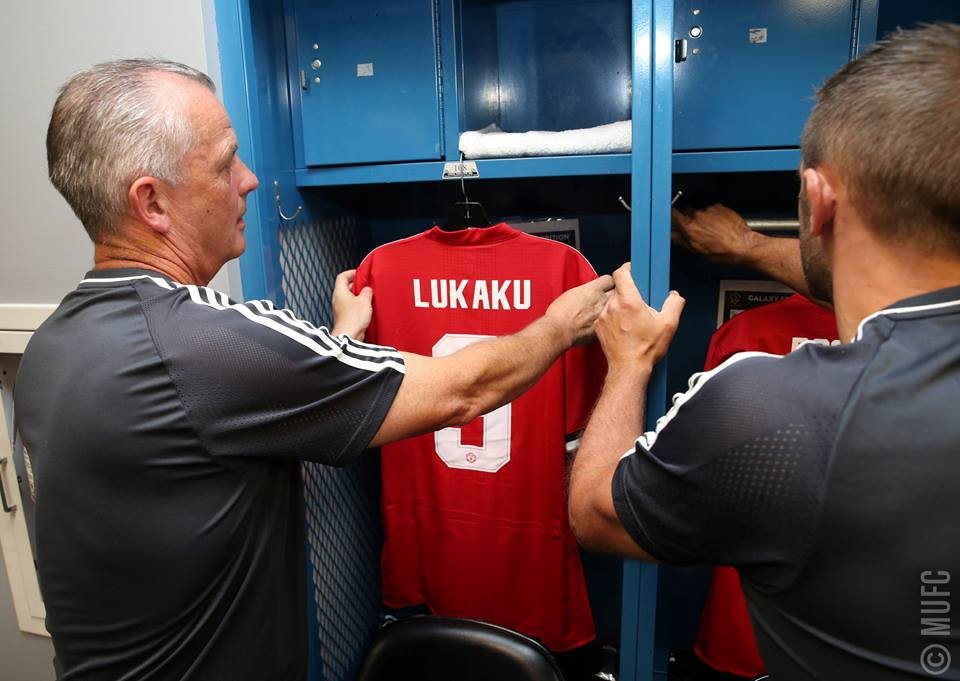 Ảnh không khí trước trận Man Utd - Bóng Đá