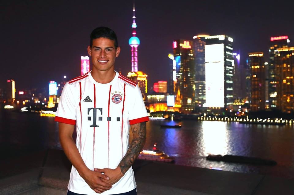 Bayern ra mắt áo đấu dự Champions League - Bóng Đá