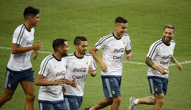 Ảnh tập luyện Argentina - Bóng Đá