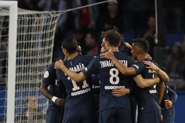 Ảnh sau trận PSG - Bóng Đá