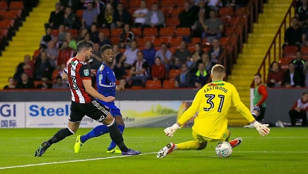 Sheffield United 1 - 4 Leicester City: Show diễn của Slimani - Bóng Đá