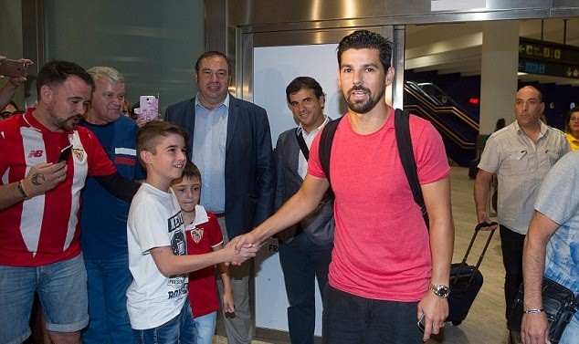 Ảnh Nolito về Sevilla - Bóng Đá