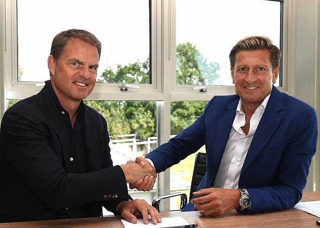 Chùm ảnh: Frank de Boer ra mắt Crystal Palace - Bóng Đá