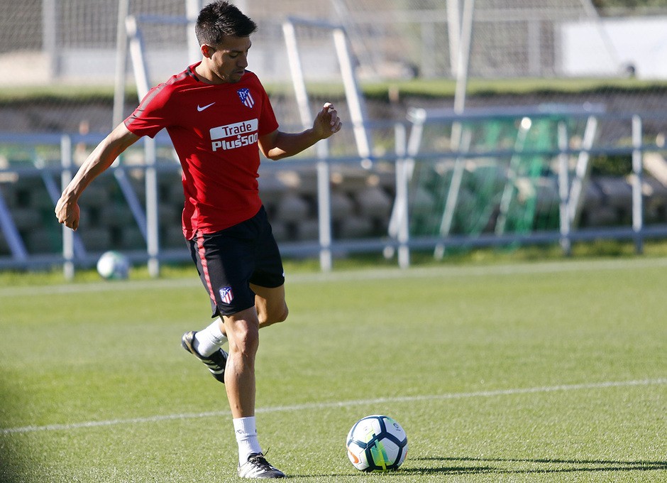 Ảnh tập luyện Atletico - Bóng Đá