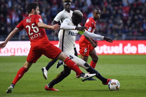 Ảnh sau trận Monaco - Bóng Đá
