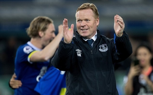Chùm ảnh: Everton trình làng 2 bom tấn mùa Hè - Bóng Đá