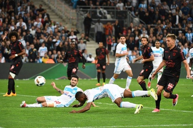 Ảnh sau trận Nice vs Marseille - Bóng Đá