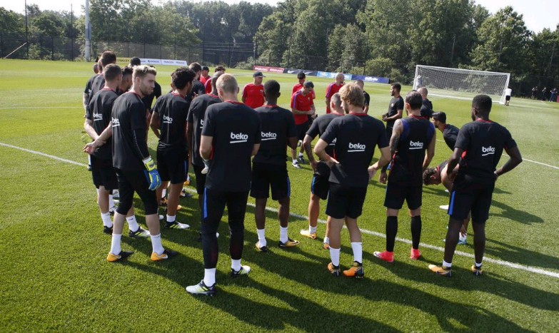 Ảnh Barca tập luyện - Bóng Đá