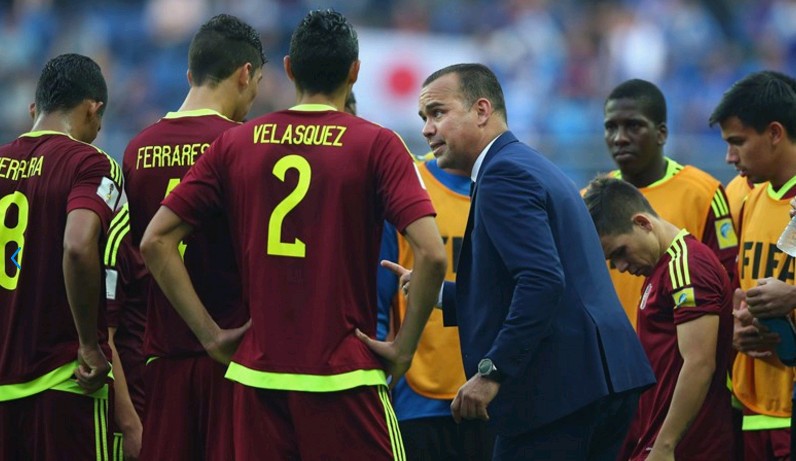 Ảnh sau trận U20 Venezuela - Bóng Đá