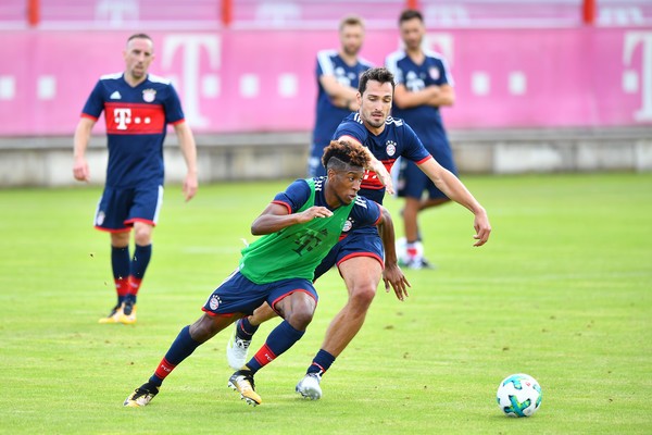 Ảnh tập luyện Bayern - Bóng Đá