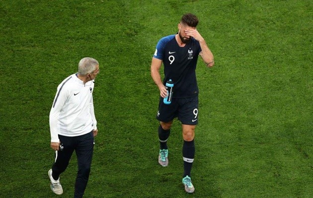 Thống kê minh chứng cho phong độ thảm họa của Olivier Giroud - Bóng Đá