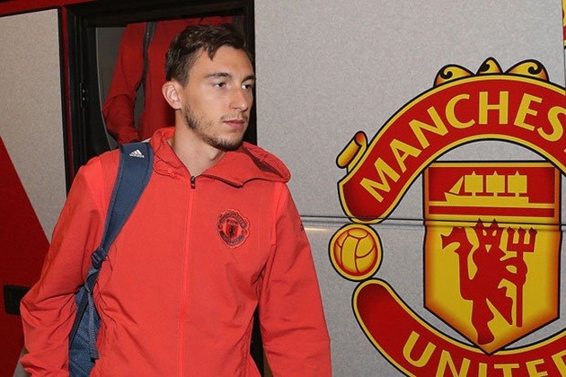 M.U có câu trả lời cho 4 ông lớn Serie A hỏi mua Darmian - Bóng Đá