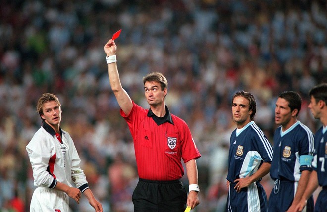 Những khoảnh khắc tranh cãi nhất trong lịch sử World Cup (Kì cuối) - Bóng Đá