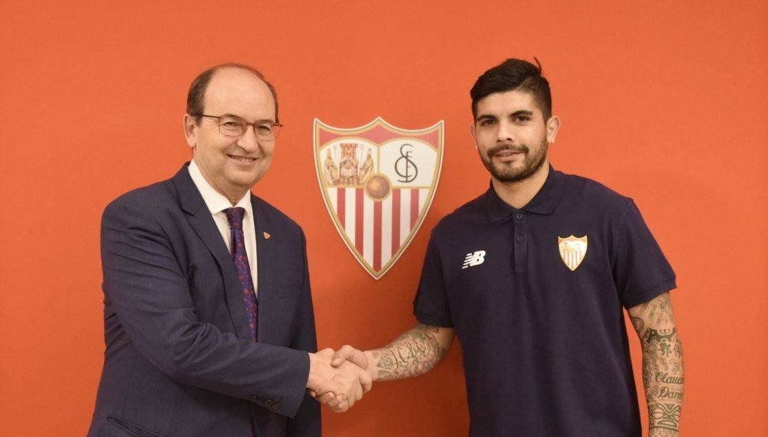 CHÍNH THỨC: Banega rời Inter, về lại Sevilla - Bóng Đá