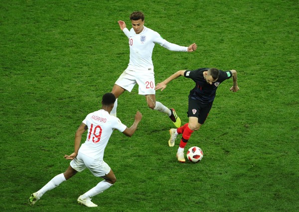 Giá như đội tuyển Anh có hàng tiền vệ như Croatia - Bóng Đá