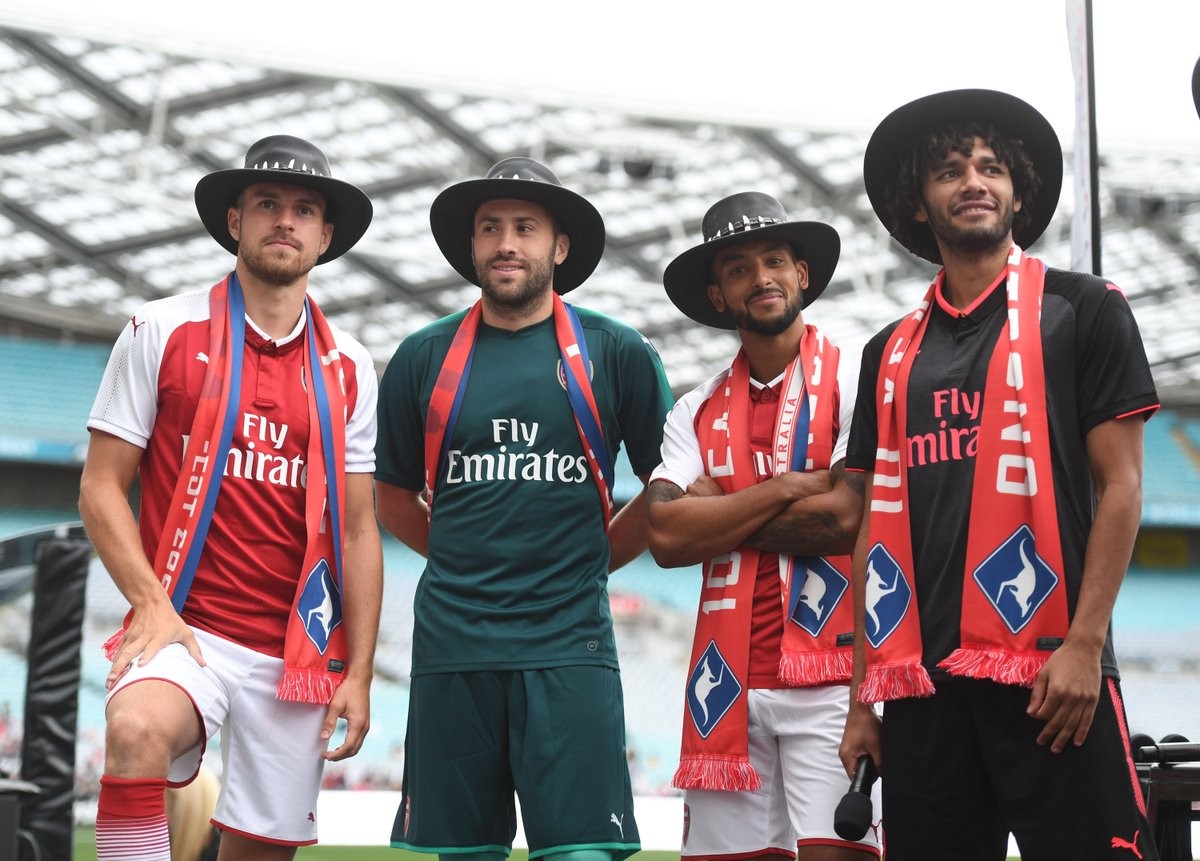 Arsenal đến Trung Quốc - Bóng Đá