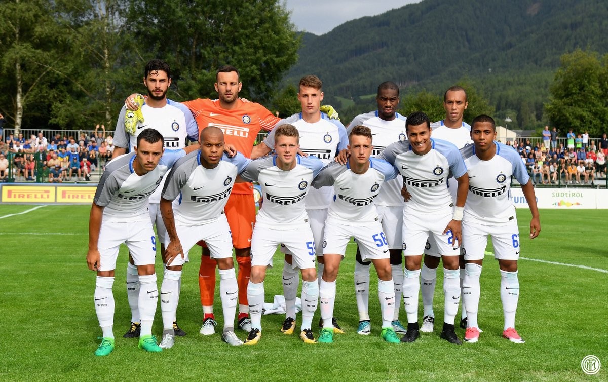 Spalletti toát mồ hồi trong trận đầu tiên dẫn dắt Inter - Bóng Đá
