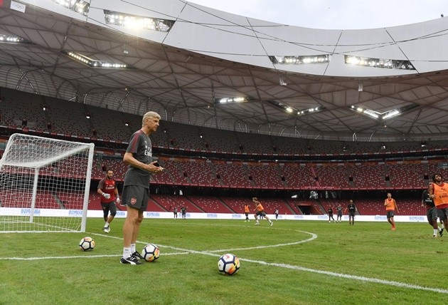 Trước derby London, Arsenal miệt mài tập bắn trên Tổ Chim - Bóng Đá