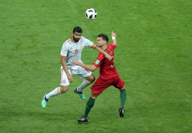 Diego Costa đi vào lịch sử với bàn thắng đầu tiên dùng VAR ở World Cup - Bóng Đá