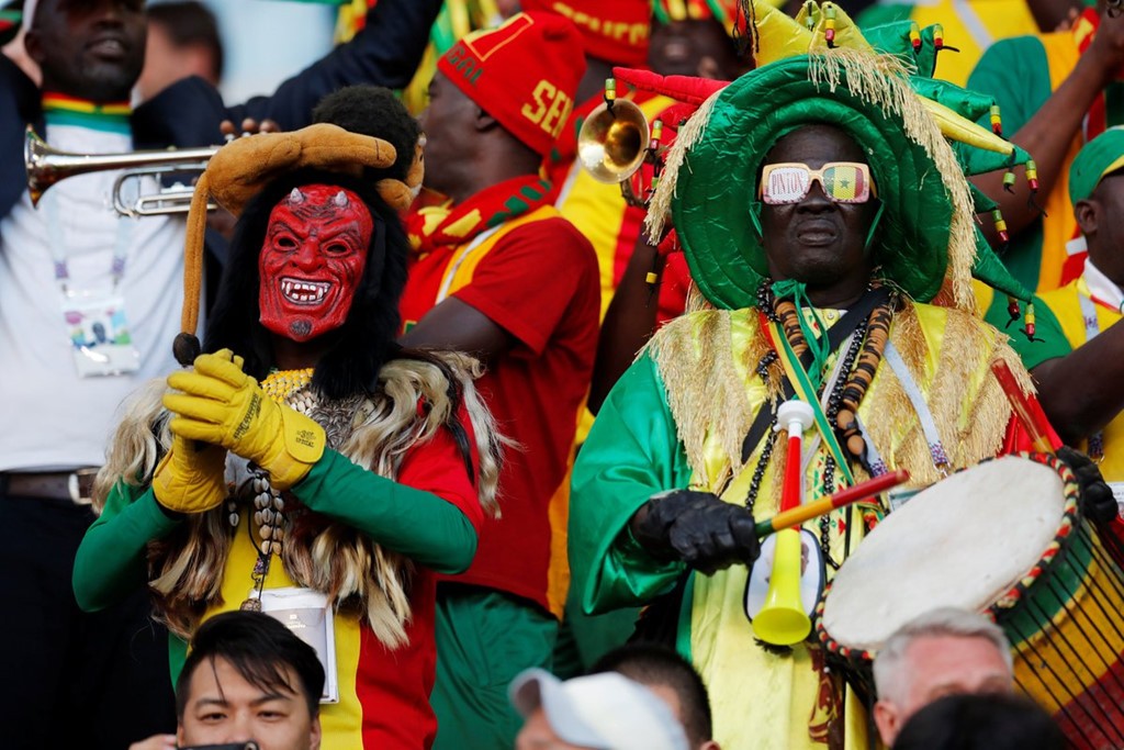 Nhật Bản vs Senegal: Hấp dẫn từ trên sân bóng đến khán đài - Bóng Đá