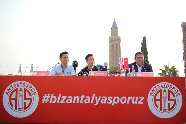  - Bóng Đá