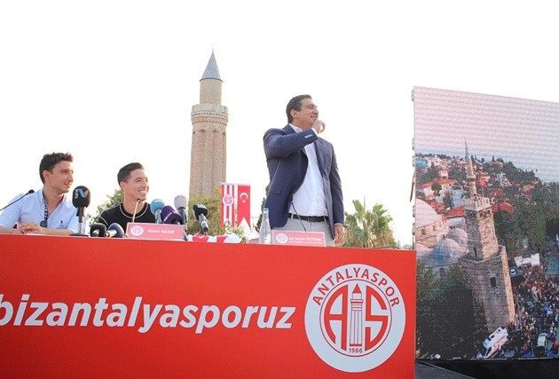  - Bóng Đá