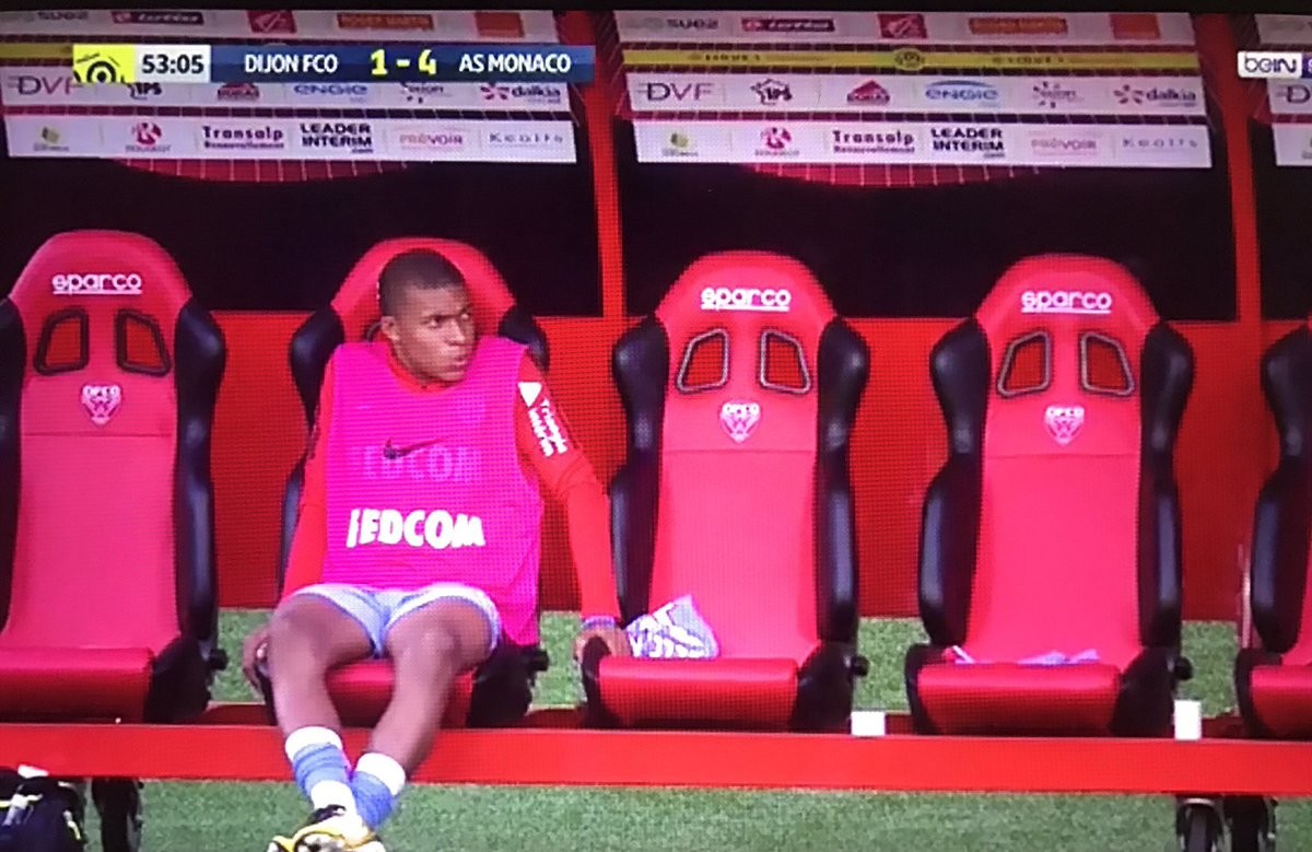 Monaco đang 