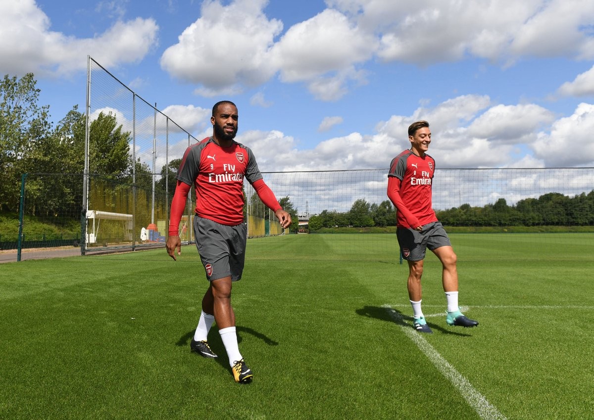 TOÀN CẢNH lực lượng Arsenal: Wenger vá hàng thủ, Sanchez có ra sân? - Bóng Đá