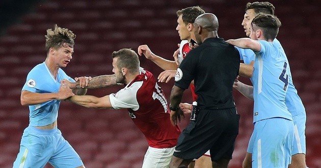 Thần đồng Reiss Nelson lại tỏa sáng, U23 Arsenal đè bẹp U23 Man City - Bóng Đá