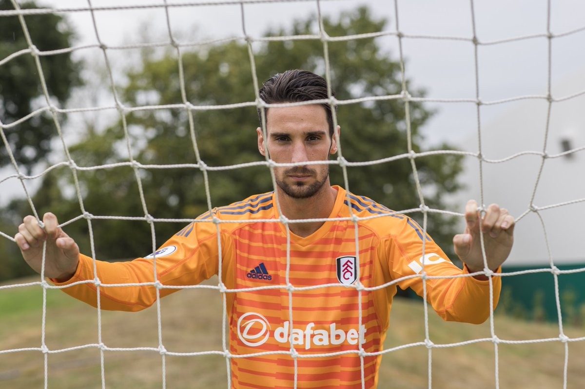 CẬP NHẬT: Ảnh ra mắt CHÍNH THỨC các tân binh Premier League - Bóng Đá