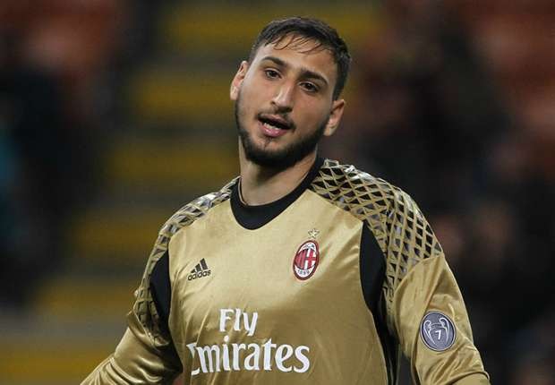Sếp lớn AC Milan CHỐT tương lai Donnarumma - Bóng Đá