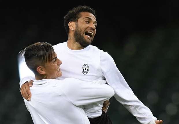 Dani Alves: 