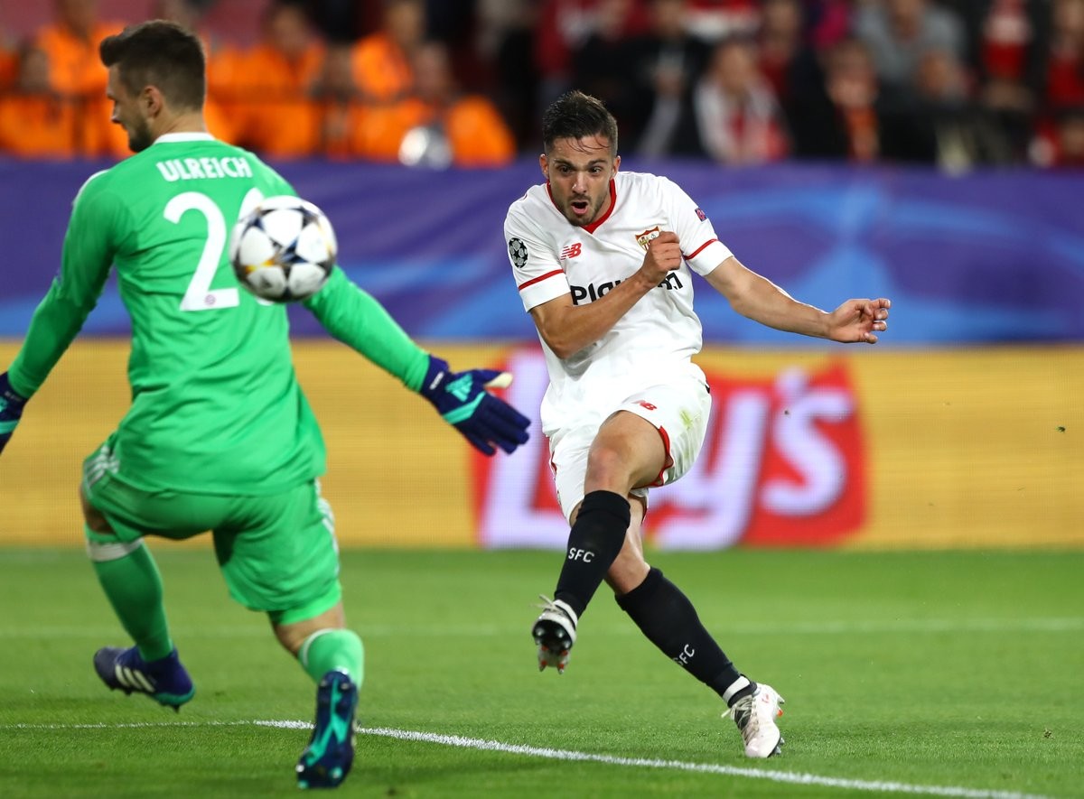 Lội ngược dòng tại Sanchez Pizjuan, Bayern đặt một chân vào bán kết - Bóng Đá