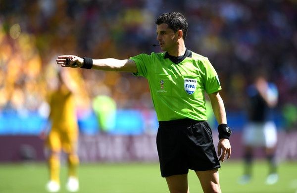 FIFA gây sốc với trọng tài bắt chính đại chiến Pháp vs Bỉ - Bóng Đá
