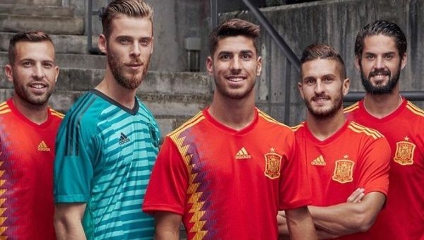9 lời tiên tri điên rồ nhất World Cup 2018 - Bóng Đá