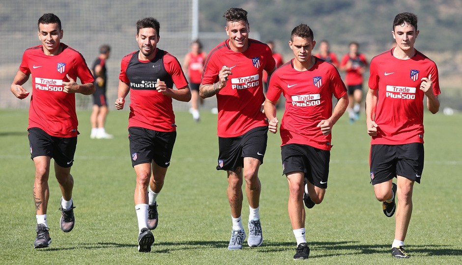 Torres tập luyện hăng say, chờ ngày chiến Napoli - Bóng Đá