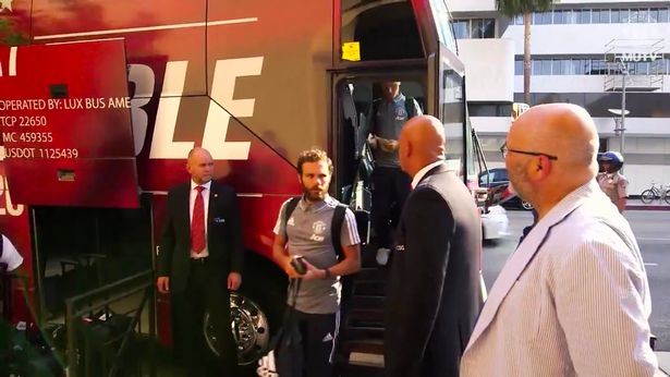 Dàn sao Man Utd đổ bộ Mỹ, chờ tái hợp Lukaku & Pogba - Bóng Đá