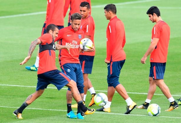 Neymar tích cực tập luyện, chờ ra mắt PSG - Bóng Đá
