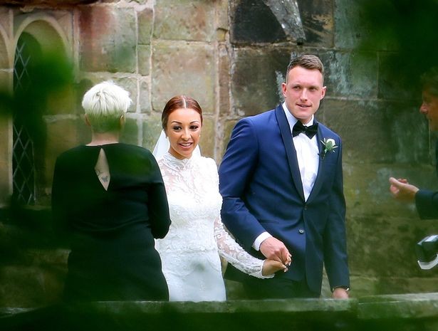 Dàn sao Man United tề tựu dự đám cưới Phil Jones - Bóng Đá