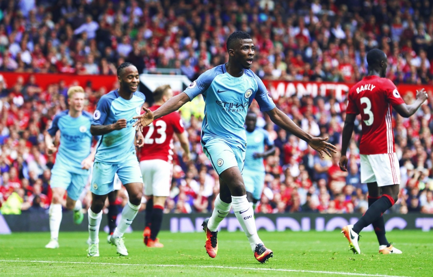 02h00 ngày 28/04, Man City vs Man Utd: Run rẩy trước  - Bóng Đá
