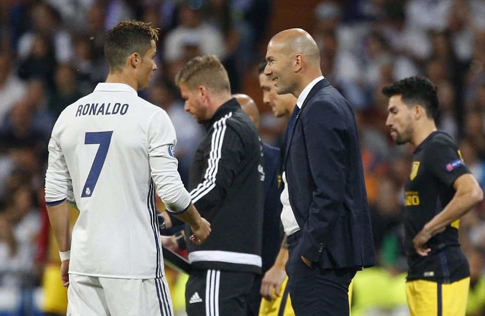 '50 sắc thái' Ronaldo & Cơn ác mộng của Atletico Madrid - Bóng Đá