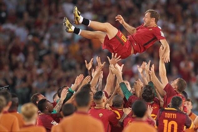 Francesco Totti & Những khoảnh khắc đáng nhớ nhất sự nghiệp - Bóng Đá