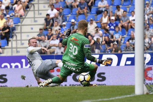 Genk 1-1 Everton: Rooney tiếp tục giấc mơ - Bóng Đá