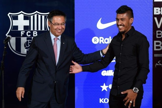 NHM vắng bóng trong ngày Paulinho ra mắt Barca - Bóng Đá